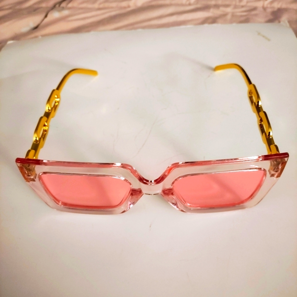 Stylish Pink and Gold Sunglasses
